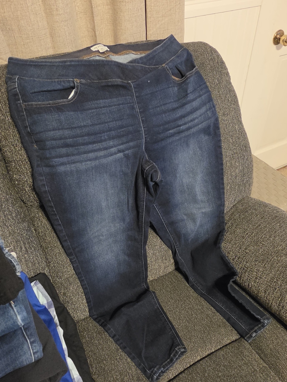 Maurices Dark Blue Stretch Jeggings